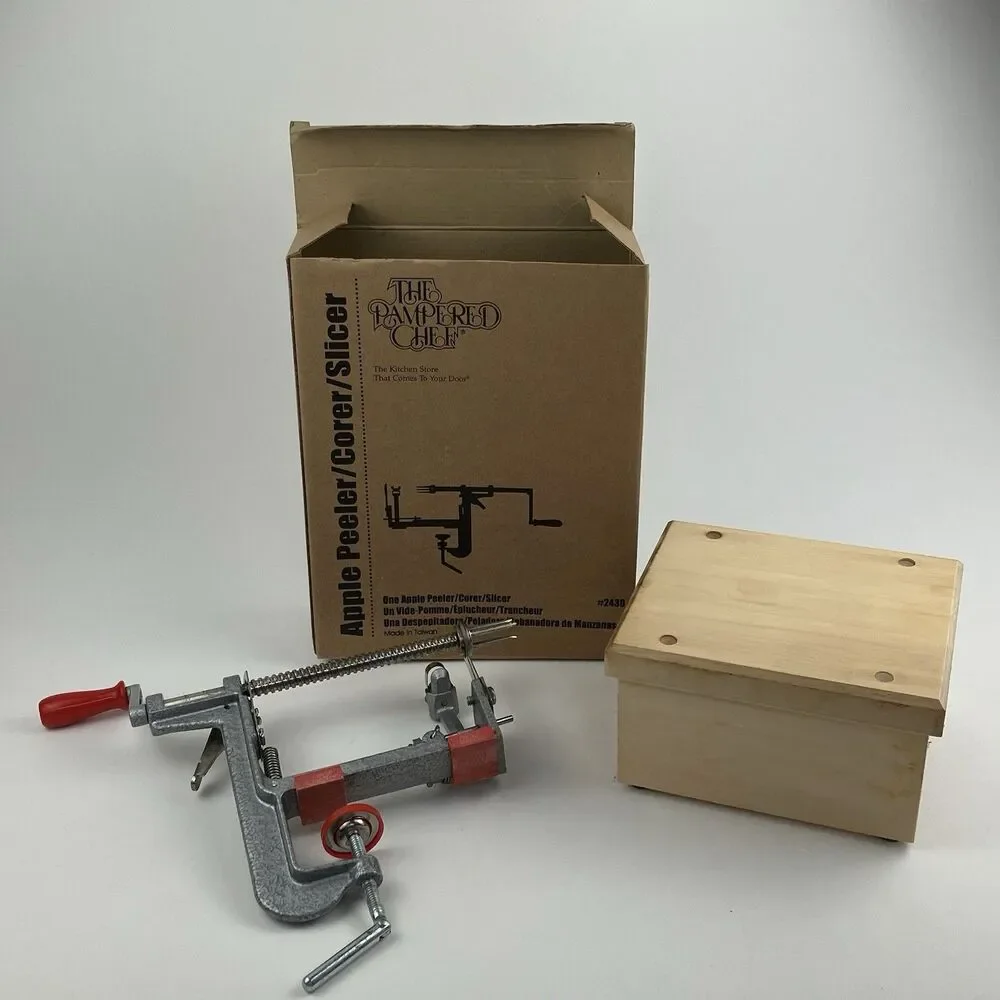 The Pampered Chef Apple Peeler Corer Slicer With Wooden Stand Hand Crank